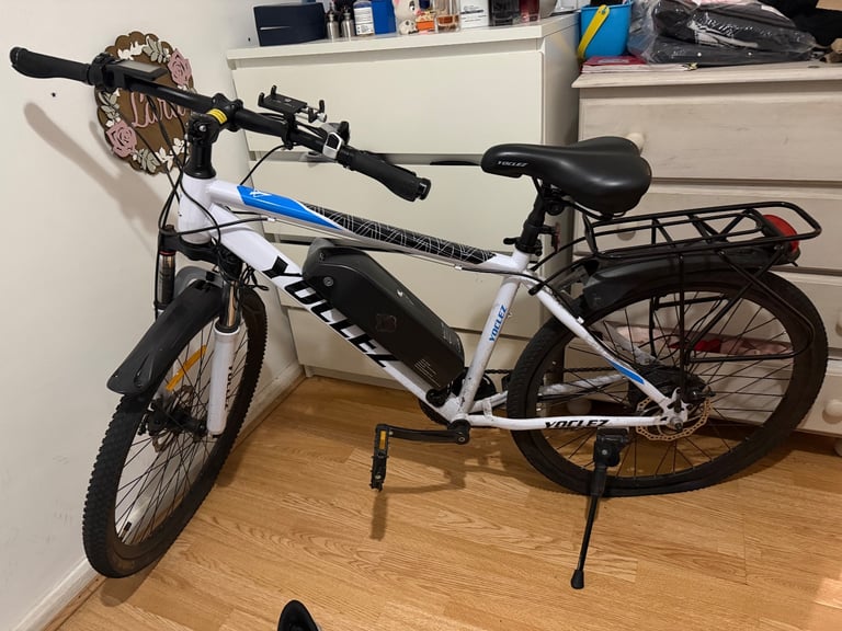 image for 26” Electric Bike – 250W Motor, 36V 8Ah Battery, Barely Used (One Tyre Needs Repair