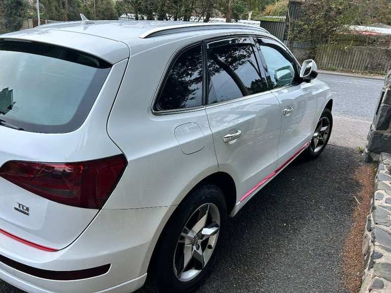 Audi, Q5,tdi quat Estate, 2015, Auto,tiptronic , flippers on stering 1968 (cc), 5 doorsvw merc