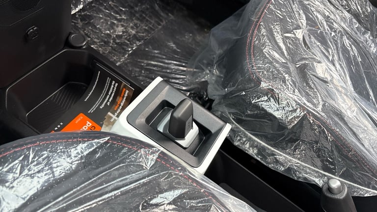 2025 Dacia Spring 27kWh Expression 65 48kW 5dr Auto Electric Hatchback Hatchback Electric Automatic