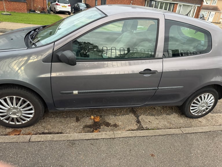 Renault, CLIO, Hatchback, 2007 Automatic