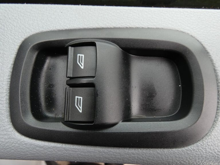 2017 17 FORD TRANSIT DOUBLE CAB TIPPER 81K 7 SEATER LOOK