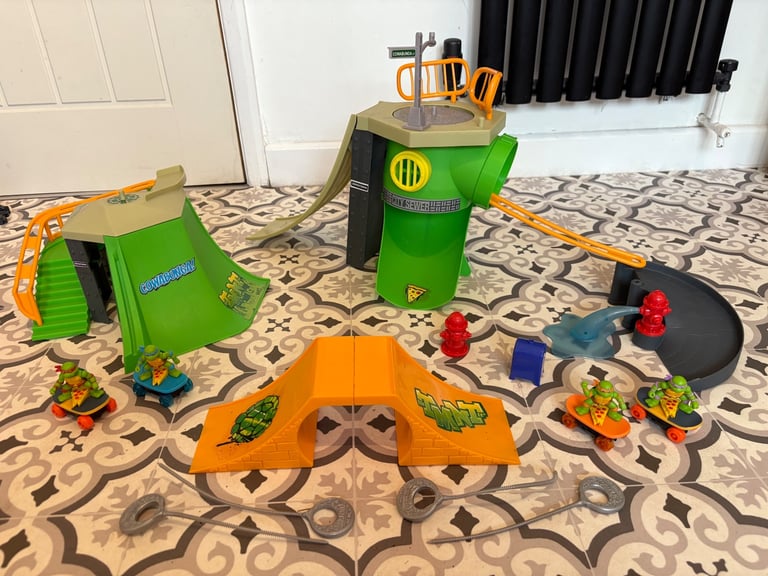 image for Teenage Mutant Ninja Turtles Kick Switch Skaters Bundle