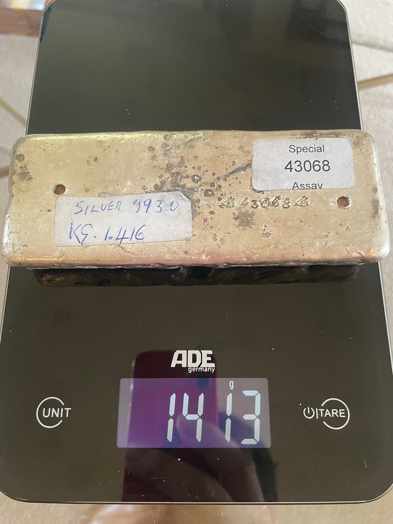 Silver Bullion Investment Bar 1.413kg. Special assay with certificate