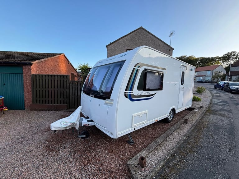 2015 Lunar Lexon 470