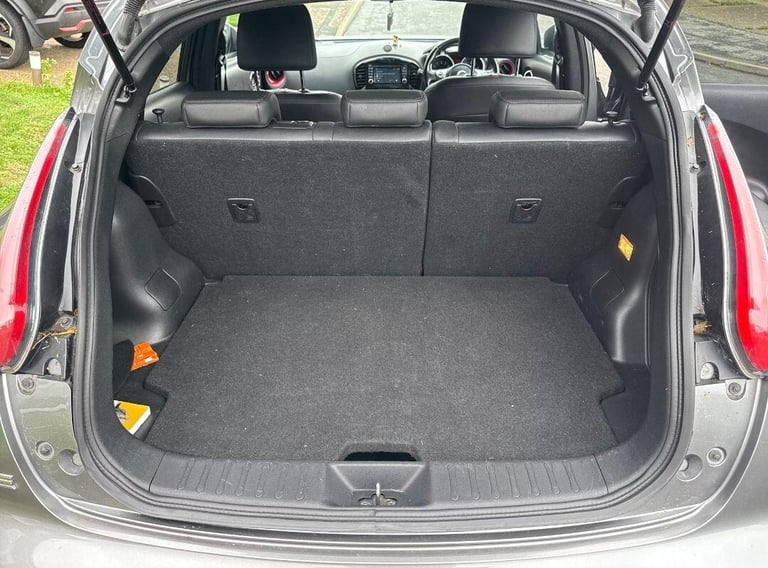 2015 Nissan Juke 1.6 Tekna XTRON Euro 5 5dr HATCHBACK Petrol Automatic