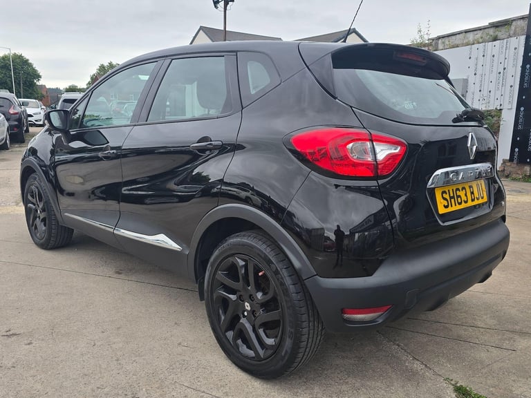 2013 Renault Captur 0.9 TCe ENERGY Dynamique MediaNav Euro 5 (s/s) 5dr HATCHBACK Petrol Manual