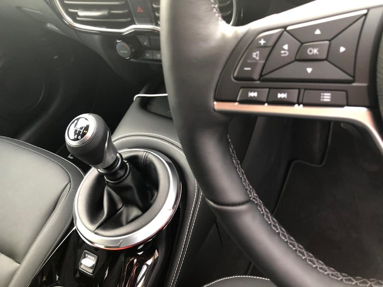 2024 Nissan Juke Tekna, 1.0 petrol, Manual, nearly new car - Only 2000 miles
