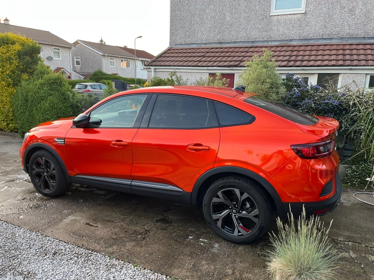 Renault, ARKANA, Coupe, 2022, Semi-Auto, 1598 (cc), 4 doors