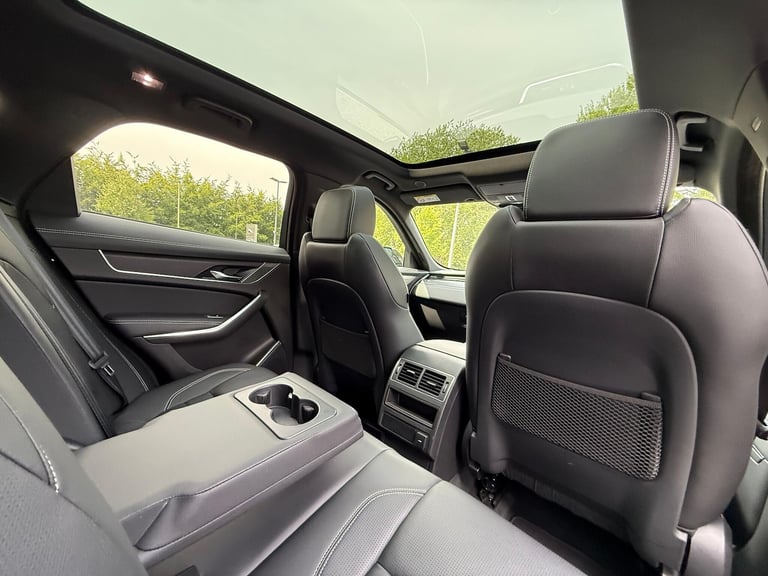 2022 Jaguar F-Pace 2.0 D200 MHEV R-Dynamic Black SUV 5dr Diesel Auto AWD Euro 6 (s/s) (204 ps) ES...