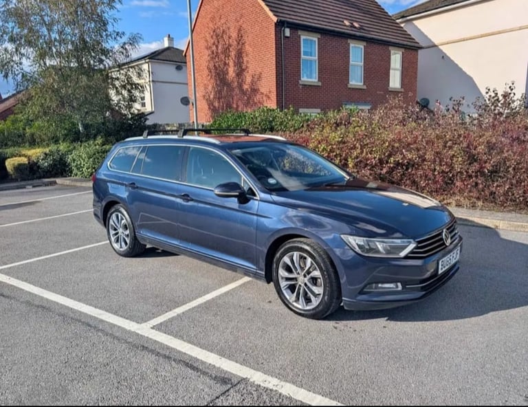 image for Volkswagen, PASSAT, Estate, 2015, Manual, 1598 (cc), 5 doors