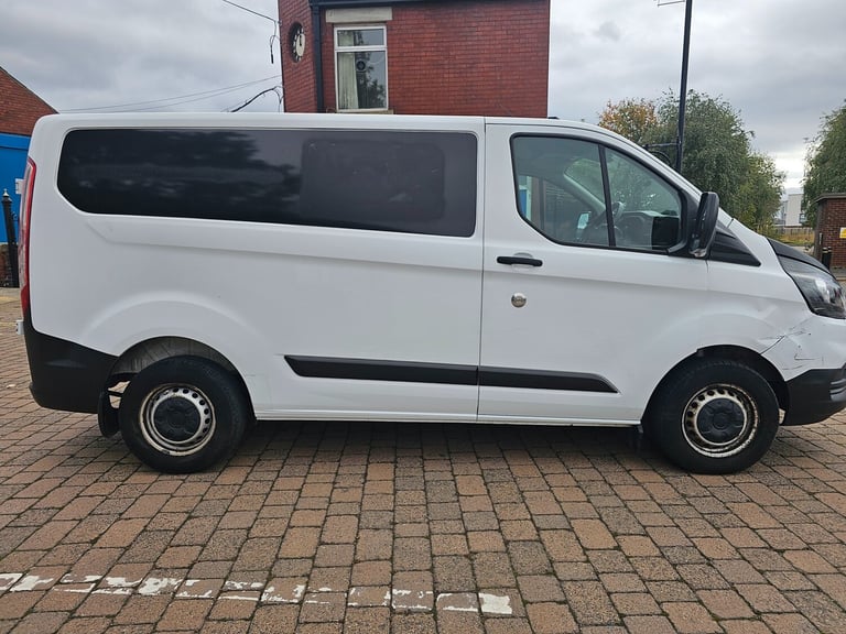 2018 Ford Transit Custom 2.0 TDCi 105ps Low Roof Van PANEL VAN Diesel Manual