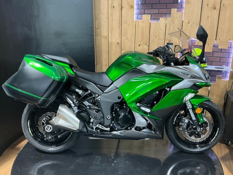 Kawasaki Z1000 SX Tourer 2018 Panniers! Heated Grips! Frame Sliders! 12V Socket!
