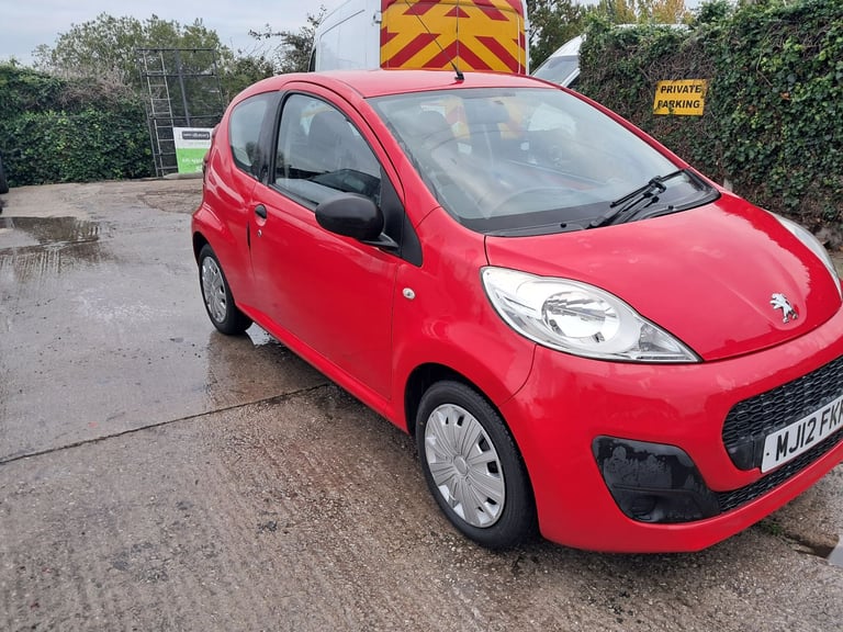 image for Peugeot, 107, Hatchback, 2012, Manual, 998 (cc), 3 doors