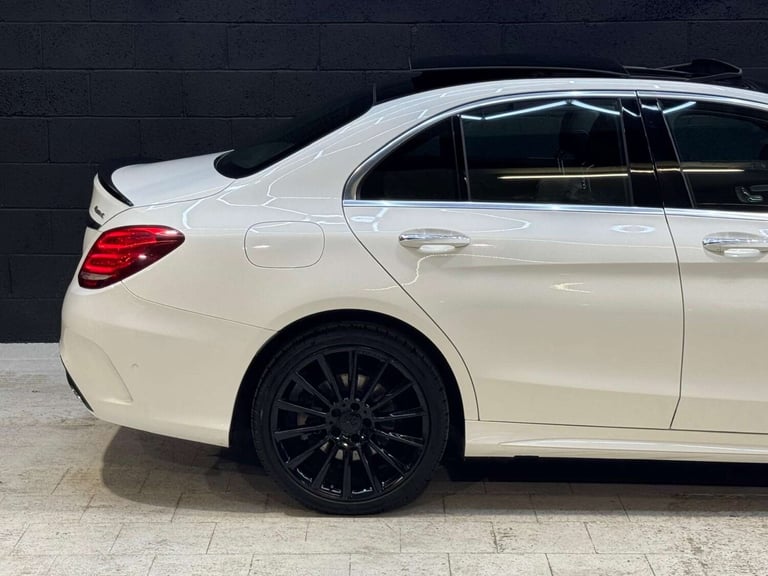 2017 Mercedes-Benz C Class C250d 4Matic AMG Line Premium Plus 4dr Auto SALOON DIESEL Automatic