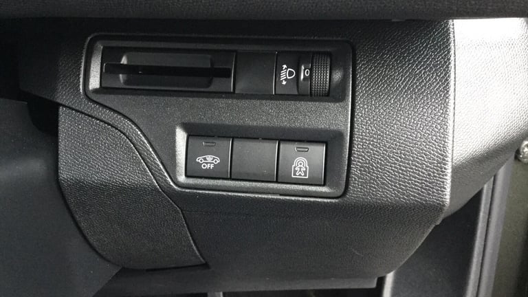2019 Peugeot 3008 1.2 PureTech Allure 5dr Petrol Estate Estate Petrol Manual