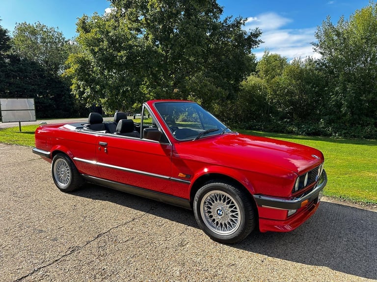 1988 (E) BMW 325i E30 Auto Convertible