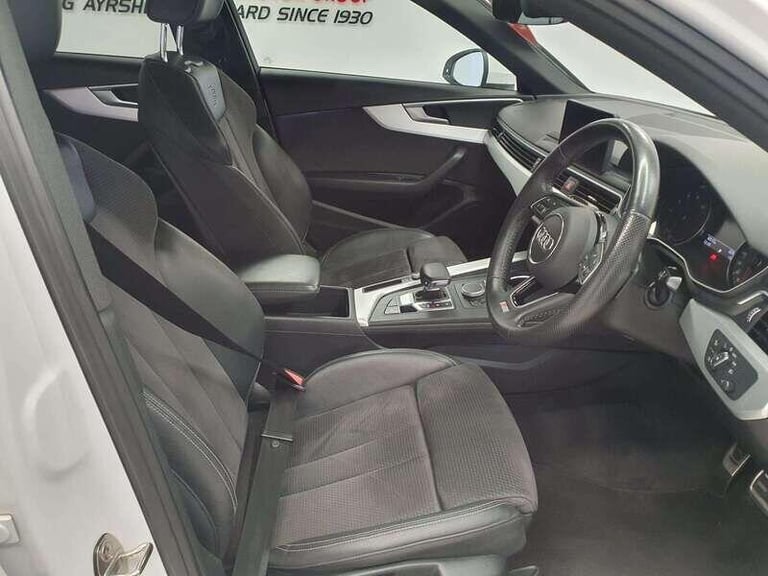2019 Audi A4 2.0 TFSI 35 S line Saloon 4dr SALOON Petrol Automatic
