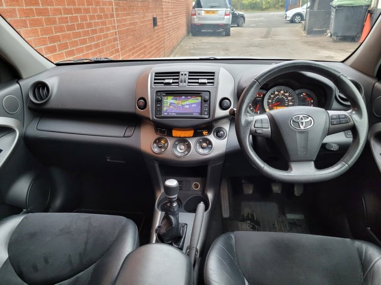 2012 Toyota RAV4 2.2 D-4D XT-R 5dr ESTATE DIESEL Manual