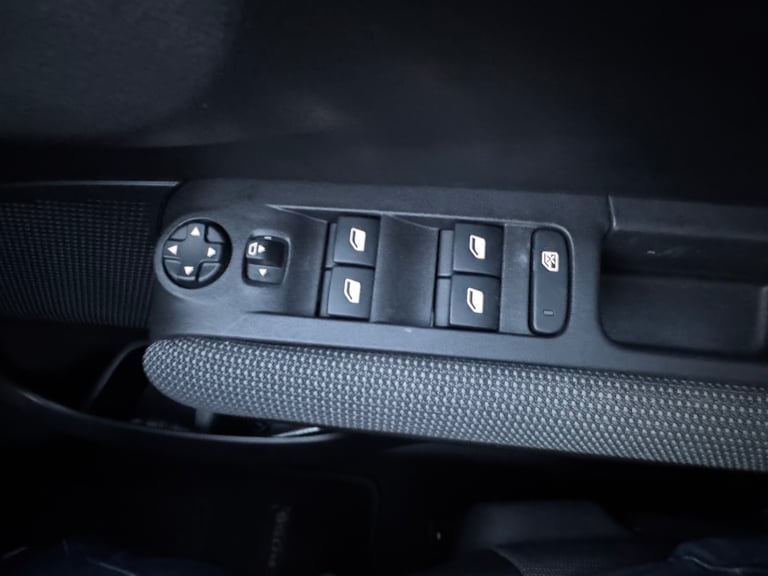 2019 Citroen C3 Aircross 1.2 PureTech 110 Flair 5dr EAT6 MPV Petrol Manual