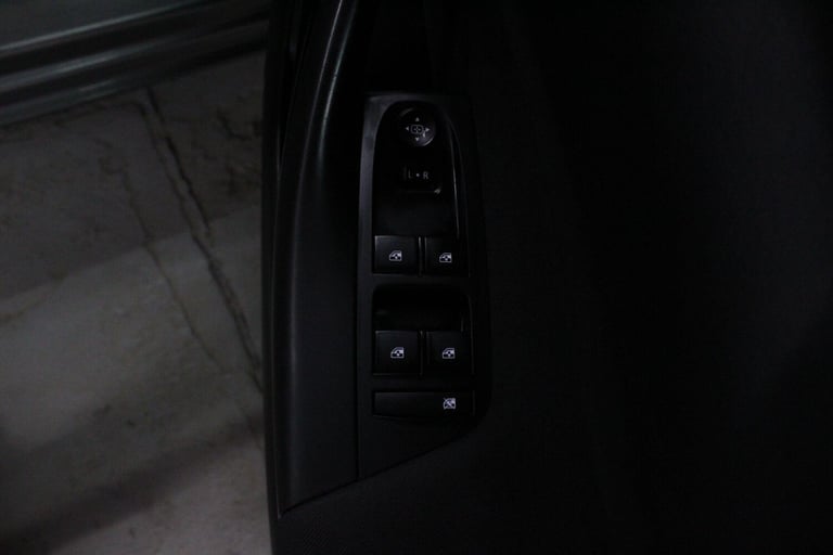 2016 Vauxhall Astra 1.0i Turbo ecoFLEX SRi Euro 6 (s/s) 5dr HATCHBACK Petrol Manual