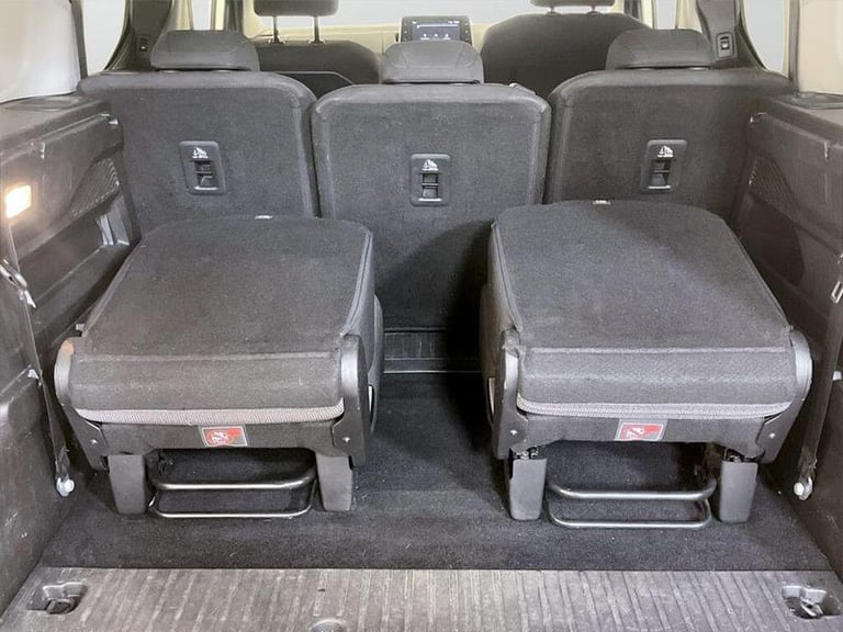 2021 Vauxhall Combo Life 1.2 Turbo SE Auto Euro 6 (s/s) 5dr (7 Seat) Automatic MPV Petrol Automatic