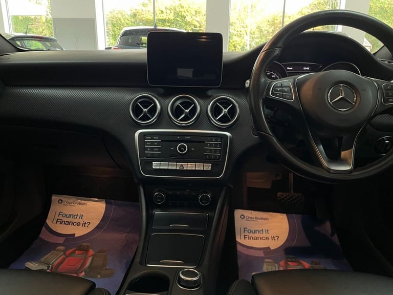 2017 Mercedes-Benz A-Class 2.1 A200d Sport (Premium Plus) Hatchback 5dr Diesel 7G-DCT Euro 6 (s/s...