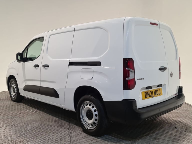2021 Vauxhall Combo 1.5 TURBO D 2300 DYNAMIC L2 H1 100 BHP LWB Panel Van Diesel Manual