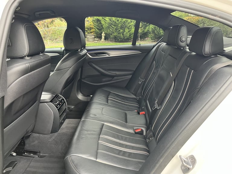 BMW 5 SERIES 2.0 520d M Sport Saloon 2017