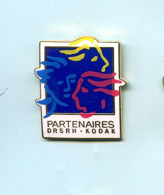 image for kodak france pin badge ph837