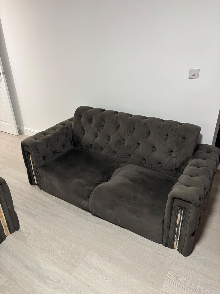 2X GREY CHESTERFIELD SOFAS, CAN DELIVER
