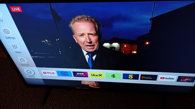 image for 50" Smart Led 