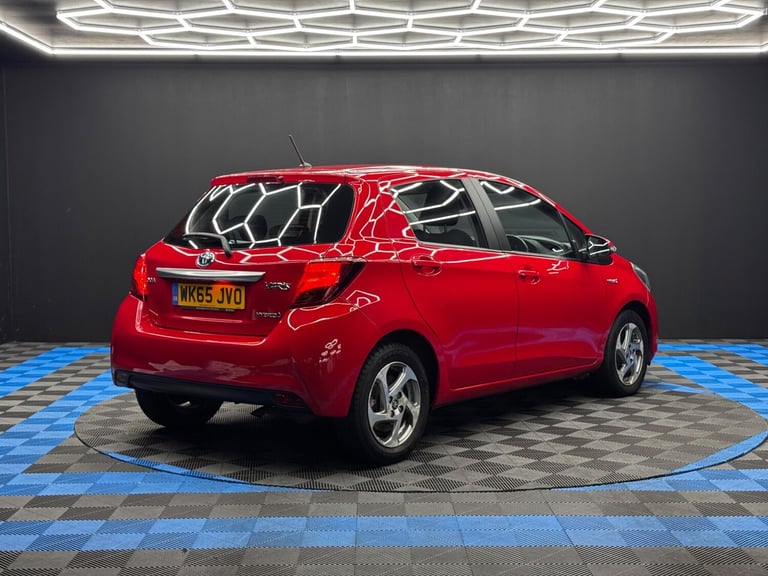 2015 Toyota Yaris 1.5 Hybrid Icon 5dr CVT HATCHBACK PETROL/ELECTRIC Automatic