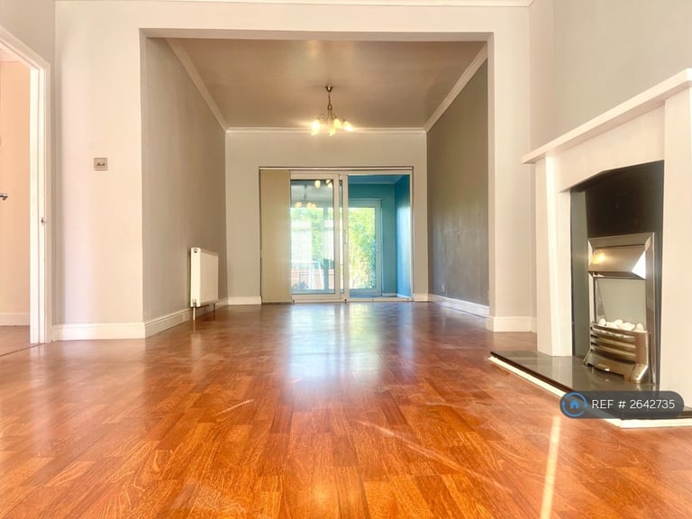 3 bedroom house in Ferndale Road, Gravesend, DA12 (3 bed) (#2642735)