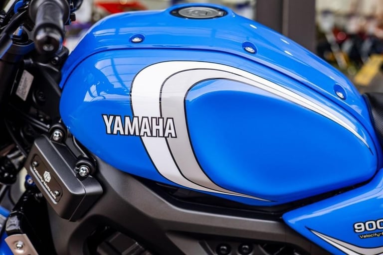 Yamaha XSR900 LOW MILES ! RD FAIRINGS ! AKRO ! STUNNING