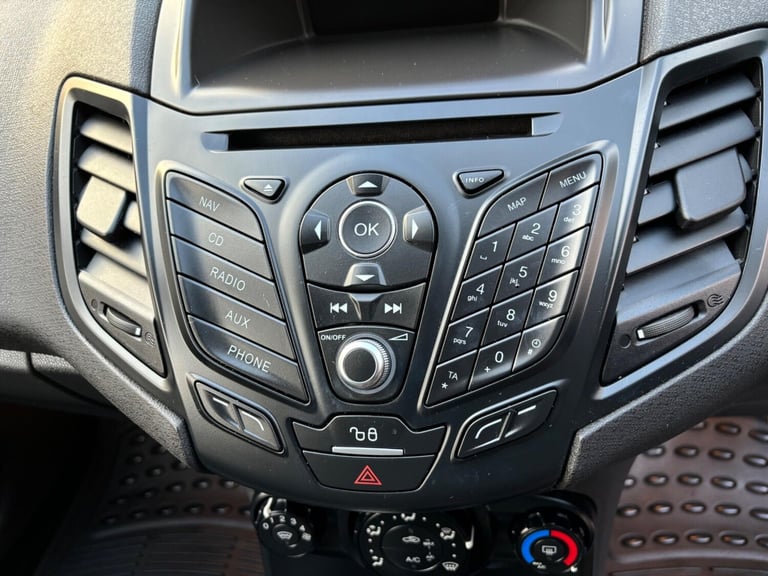 2017 Ford Fiesta 1.0T EcoBoost ST-Line Euro 6 (s/s) 5dr HATCHBACK Petrol Manual