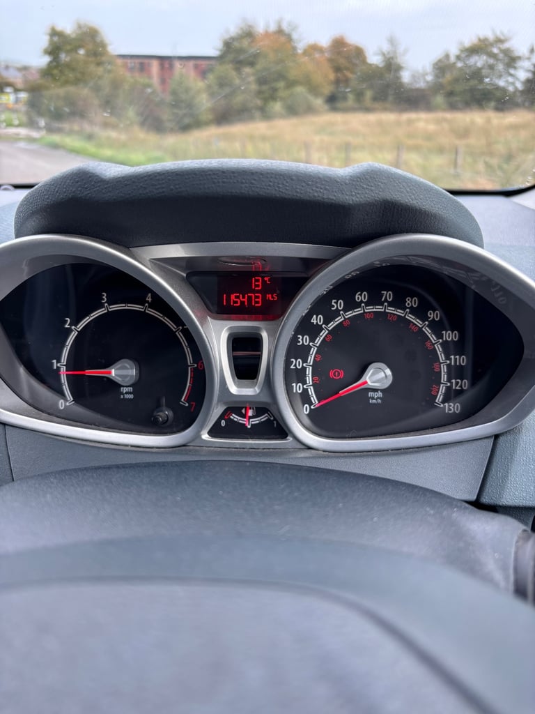Ford, FIESTA, Hatchback, 2011, Manual, 1596 (cc), 5 doors