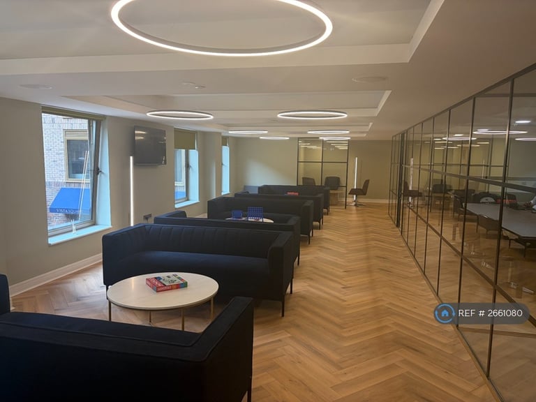 Studio flat in Oldham Place, Liverpool, L1 (#2661080)