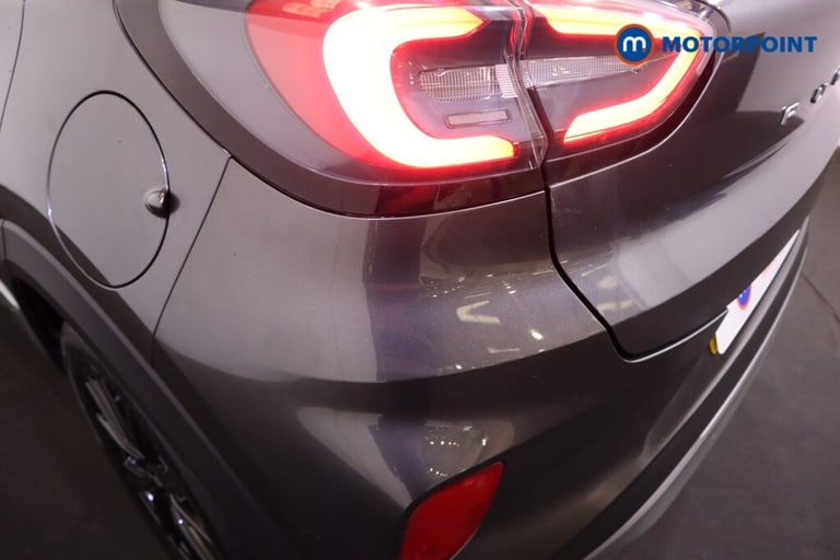 2021 Ford Puma 1.0 EcoBoost Hybrid mHEV Titanium 5dr HATCHBACK PETROL Manual