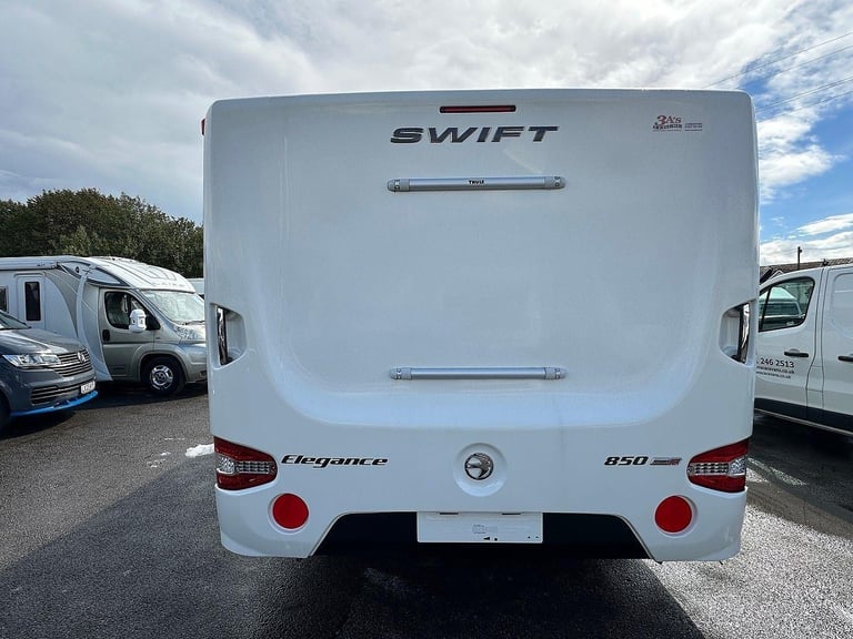 2022 Swift Elegance 850 Fixed Island Bed– 4 Berth Caravan