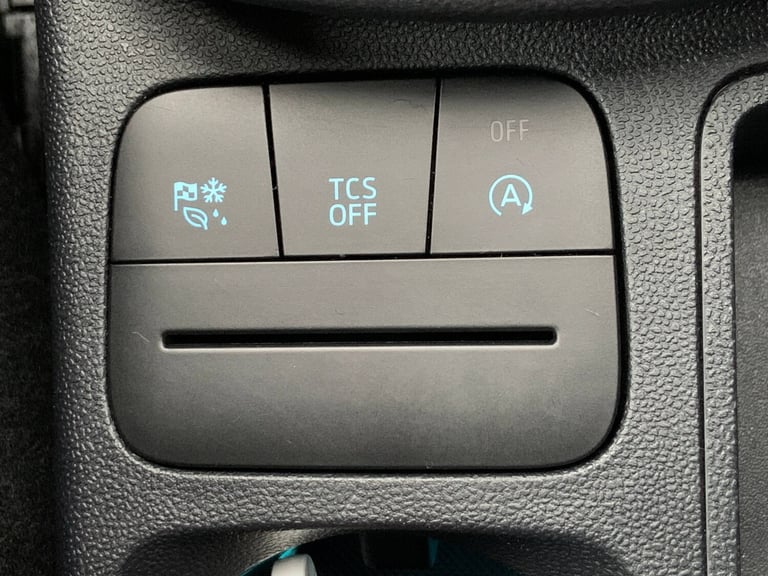 2022 Ford Puma 1.0 EcoBoost Hybrid mHEV Titanium 5dr HATCHBACK PETROL Manual