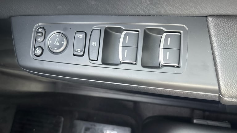 2025 Honda CR-V 2.0 ePHEV Advance Tech 5dr eCVT Estate Estate Hybrid Automatic