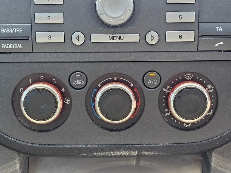 2010 Ford Kuga 2.0 TDCi Zetec 2WD Euro 4 5dr ESTATE Diesel Manual