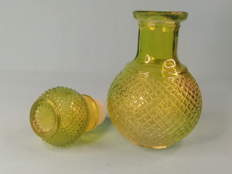Vintage Green Glass Genie Bottle, Decanter – Ball Stopper. (bit chip,you can see photo. As seen.