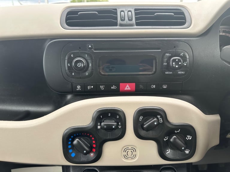 2015 Fiat Panda 1.2 Easy + Euro 6 5dr HATCHBACK Petrol Manual