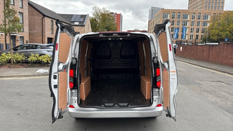 2025 Ford Transit Custom 2.0 EcoBlue 136ps H1 Van Limited Auto PANEL VAN DIESEL Automatic