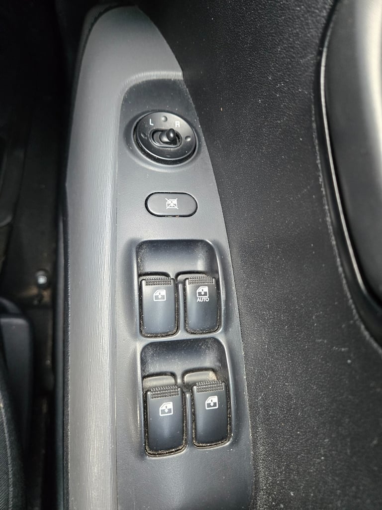 2011 Hyundai i10 1.2 Active 5dr Auto HATCHBACK Petrol Automatic