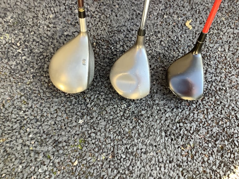 Set of John Letters graphite golf clubs, in a lovely Donnay golf bag. 