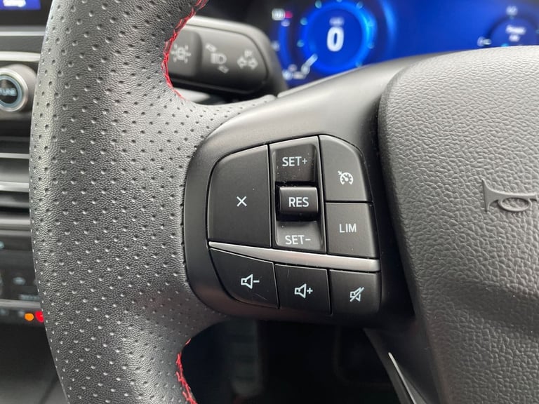  Ford Kuga 2.5 Duratec 14.4kwh St Line X Edition Suv 5dr Petrol Plug In Hybrid