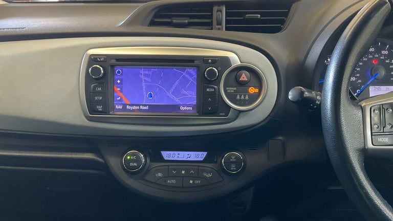 2013 Toyota Yaris 1.5 VVT-i Hybrid T4 5dr CVT HATCHBACK Petrol/Electric Hybrid Automatic