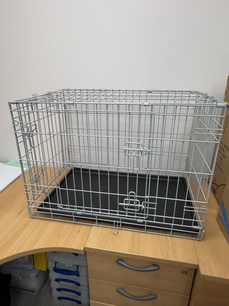 Small dog crate 